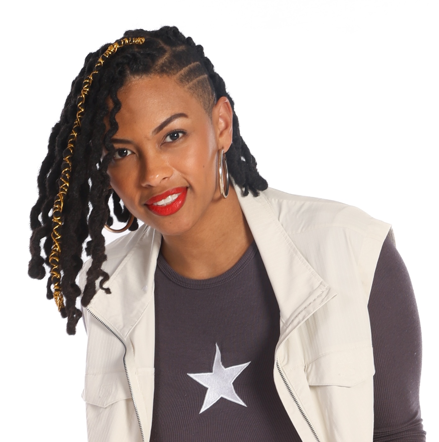 Mila Thompson Headshot